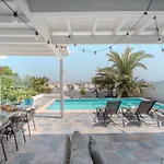 Achaman - Peace, Sea Views And Heated Pool