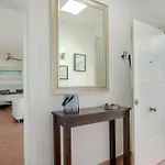 בית נופש Achaman - Peace, Sea Views And Heated Pool