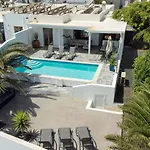 Achaman - Peace, Sea Views And Heated Pool בית נופש פלאיה בלנקה