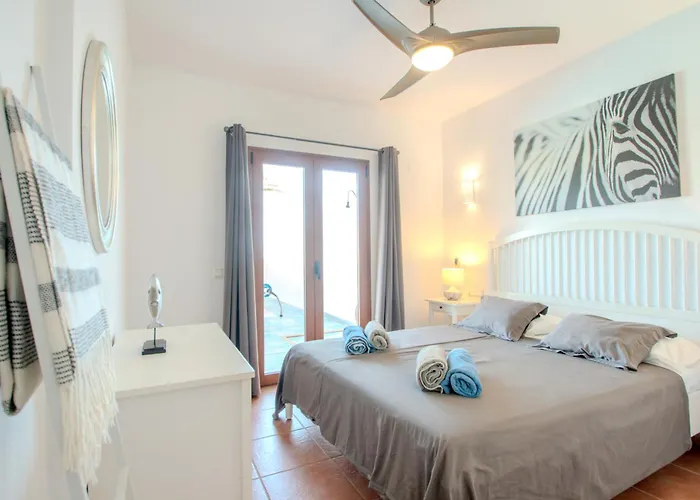 Casa de Férias Achaman - Peace, Sea Views And Heated Pool Playa Blanca (Lanzarote)