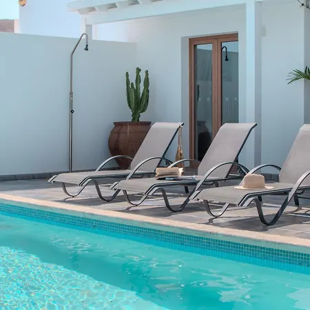 Achaman - Peace, Sea Views And Heated Pool Prázdninový dům