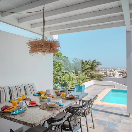 Prázdninový dům Achaman - Peace, Sea Views And Heated Pool *