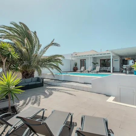 Tatil Evi Achaman - Peace, Sea Views And Heated Pool Playa Blanca
