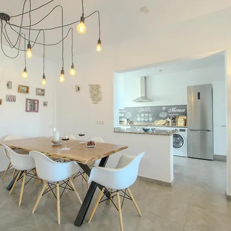 Achaman - Peace, Sea Views And Heated Pool * Playa Blanca (Lanzarote)