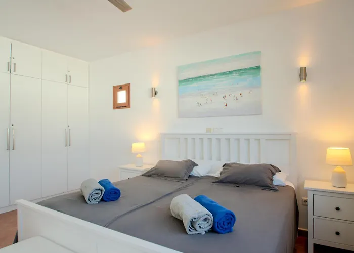 Achaman - Peace, Sea Views And Heated Pool Holiday home Playa Blanca (Lanzarote)