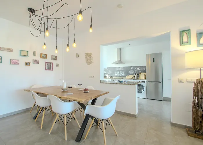 Achaman - Peace, Sea Views And Heated Pool * Playa Blanca (Lanzarote)