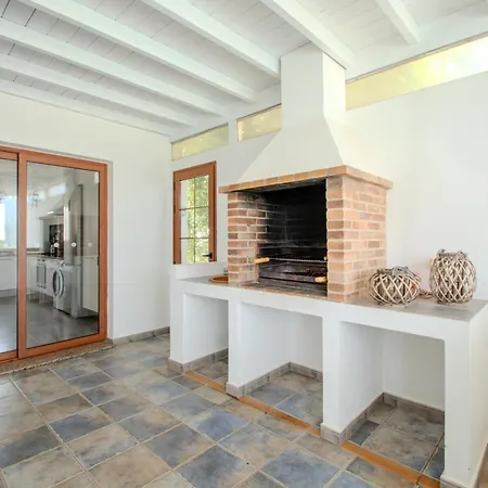 Casa vacanze Achaman - Peace, Sea Views And Heated Pool
