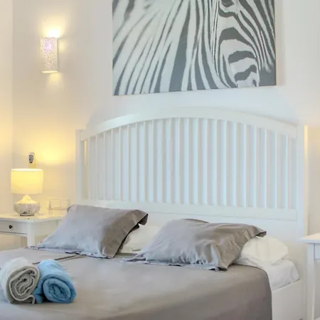 Casa vacanze Achaman - Peace, Sea Views And Heated Pool