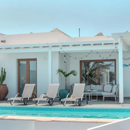 Achaman - Peace, Sea Views And Heated Pool * Playa Blanca